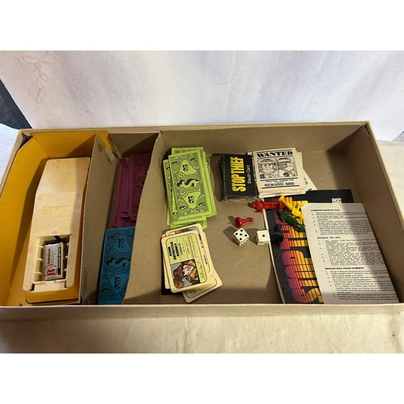 Vintage! STOP THIEF Electronic Cops And Robbers Board Game Parker Brothers 1979 - Picture 4 of 9